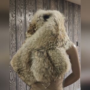 NWT Coach RARE !!! Coyote Fur Shawl